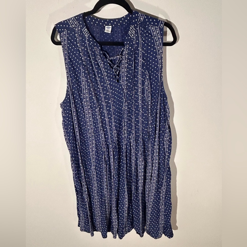 Old Navy women’s XXL Cottagecore Navy Blue Sleeveless Patterned Tie-Neck dress